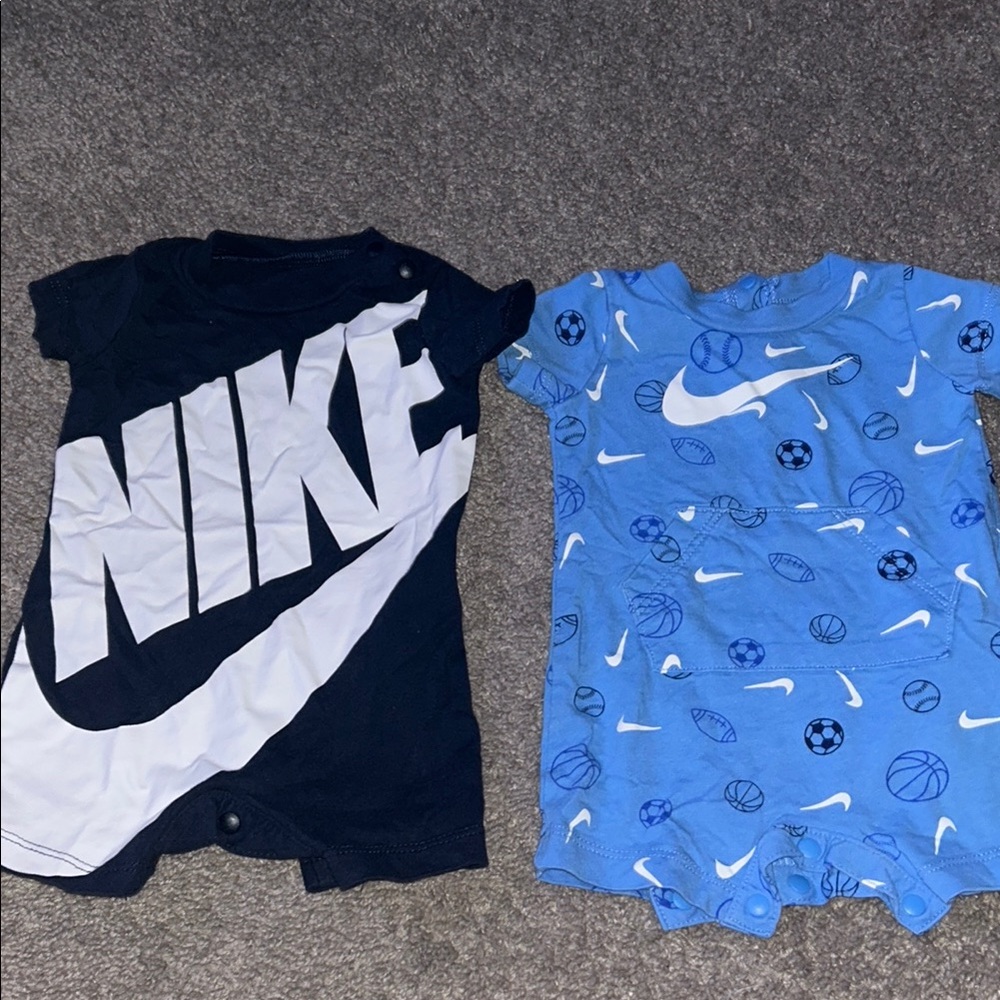 Nike Black and Blue Athletic T-Shirts
